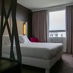 Flag Hotel