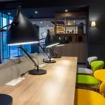 Flag Hotel