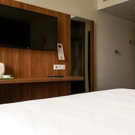Otel Flag 3*