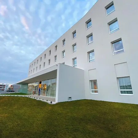 Flag Hotel 3*